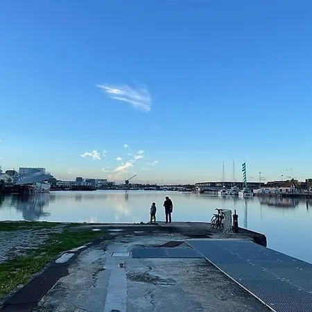 Nuit Insolite Sur Un Bateau Au Coeur De Bordeaux Exterior photo